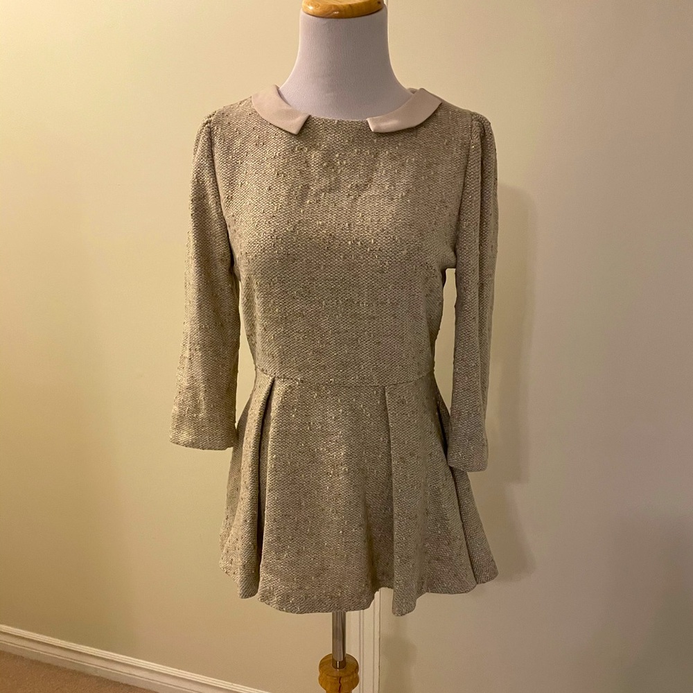 Very elegant collared peplum blouse top